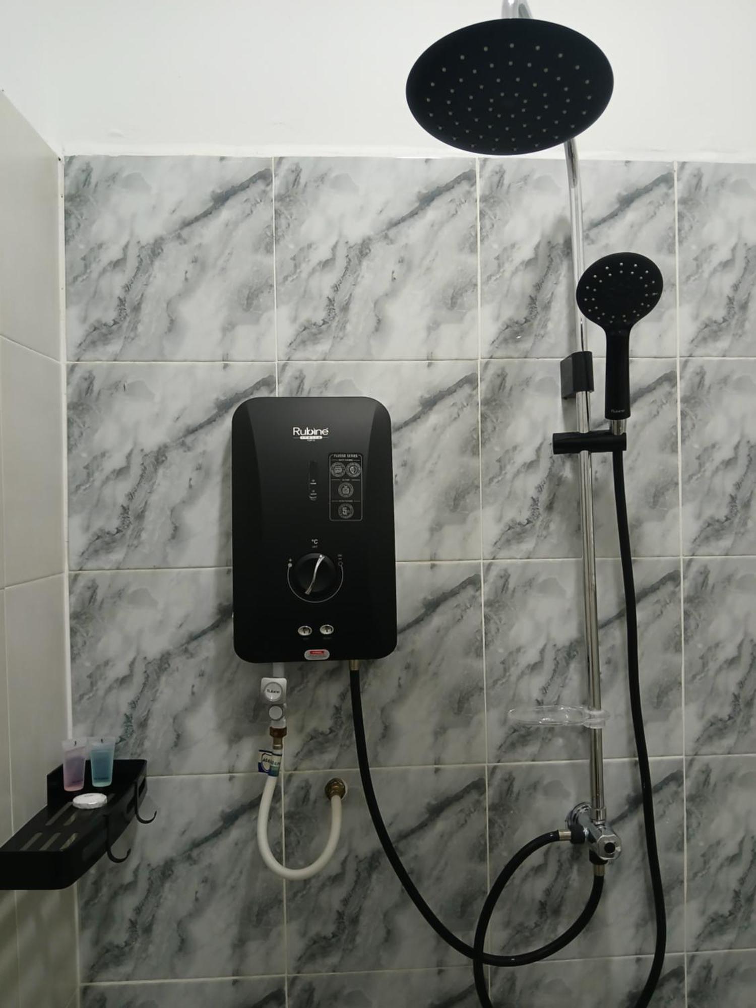 Tz Satellite Hotel, קוטה בארו מראה חיצוני תמונה