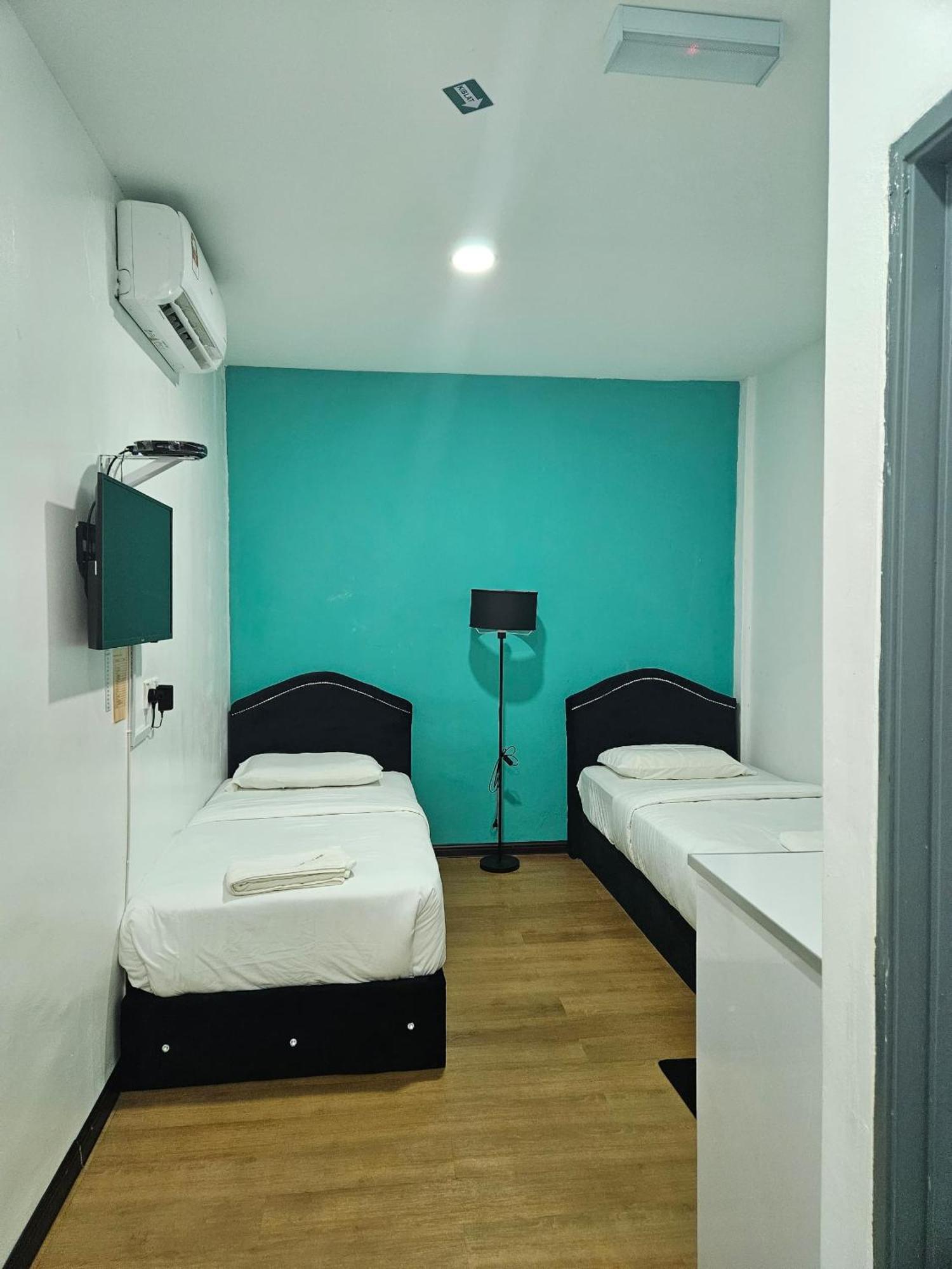 Tz Satellite Hotel, קוטה בארו מראה חיצוני תמונה